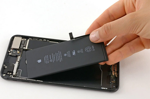 Hãy thử xả pin điện thoại để xem liệu pin iPhone có phục hồi được chút nào không bạn nhé