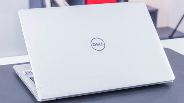 Dell Inspiron N5570