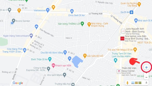 Nhấn vào biểu tượng định vị tại góc phải bản đồ