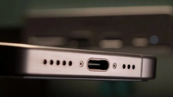 Pin iPhone 17 trang bị chuẩn sạc USB PD chất lượng
